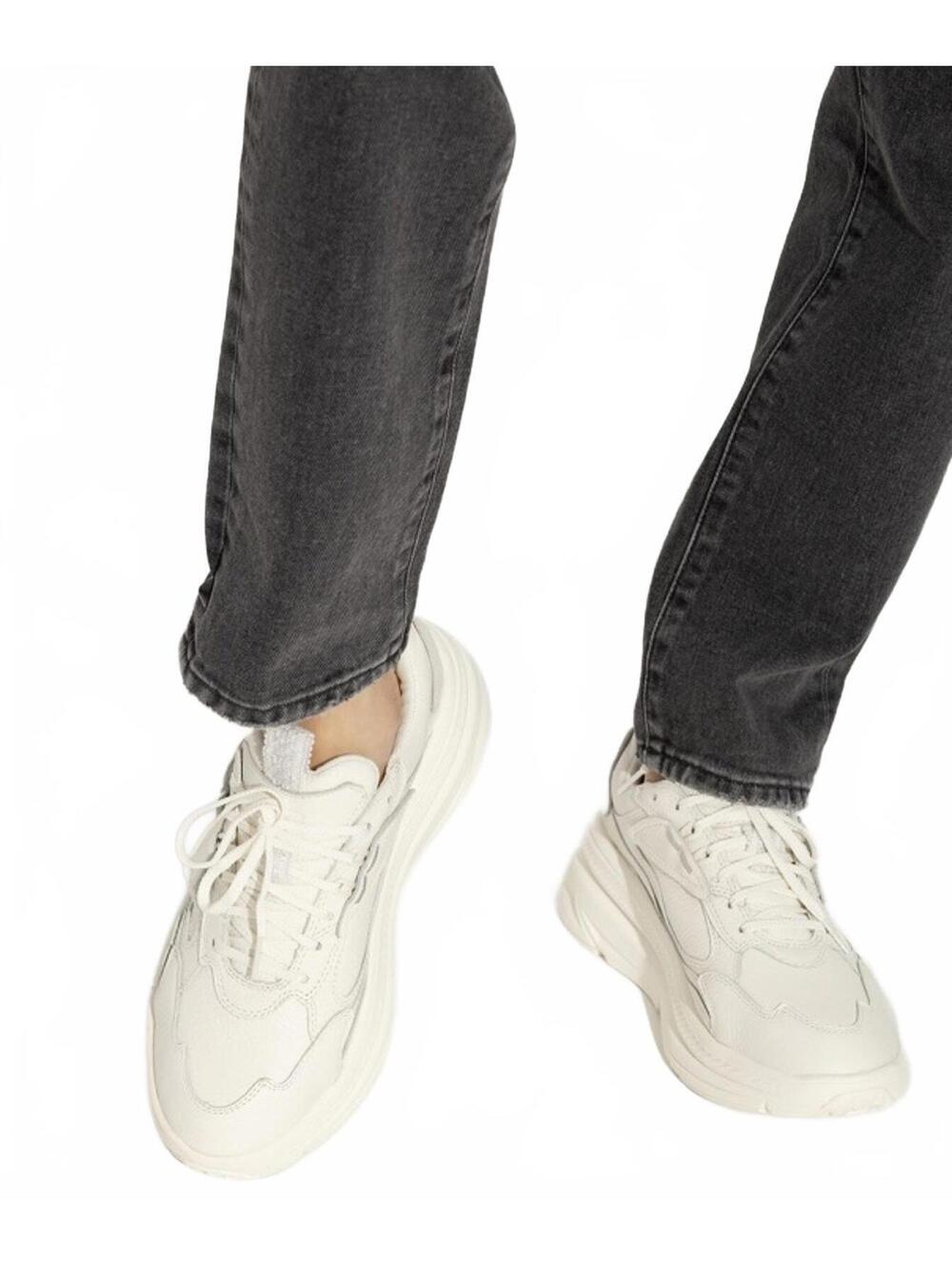 UGG CA1 White Leather Sneakers Womens 6.5